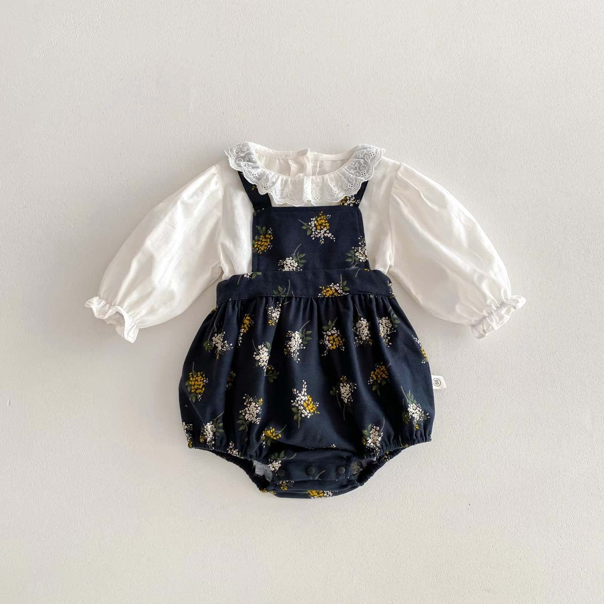 Baby Spring Small Floral Suspender Jumpsuit